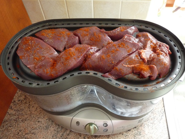 Bravčová pečeň v parnom hrnci (fotorecept) - obrázok 1