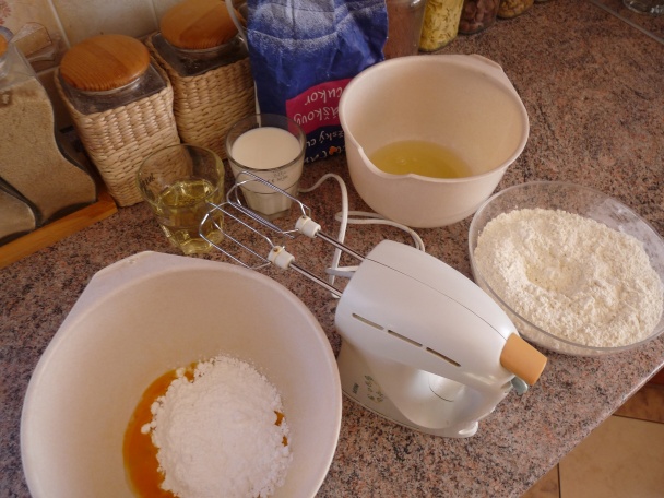 Rýchly ovocný koláč (fotorecept) - obrázok 1