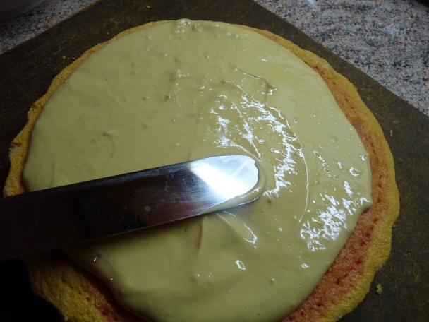 Torta len tak pre radosť (fotorecept) - obrázok 11