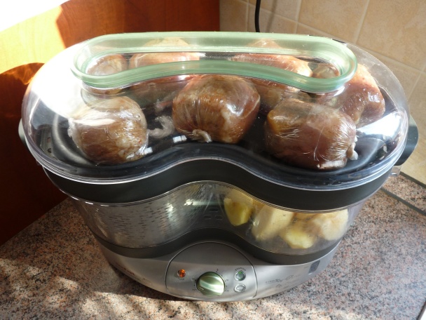 Bravčová rolka na sladko v parnom hrnci (fotorecept) - obrázok 7