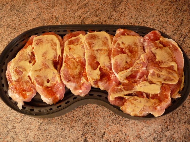 Bravčové s horčicovo-cesnakovou omáčkou z parného hrnca (fotorecept) - obrázok 1