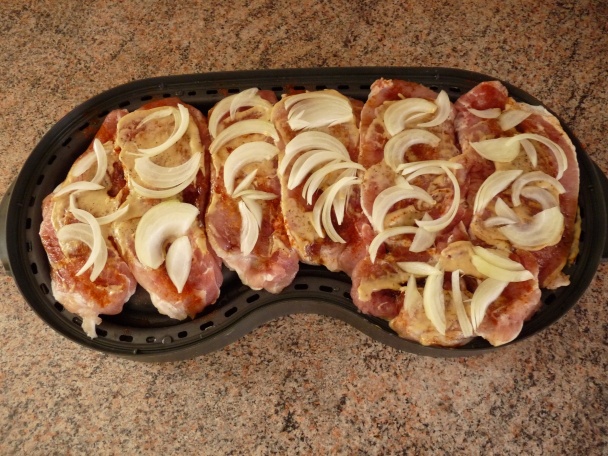 Bravčové s horčicovo-cesnakovou omáčkou z parného hrnca (fotorecept) - obrázok 2