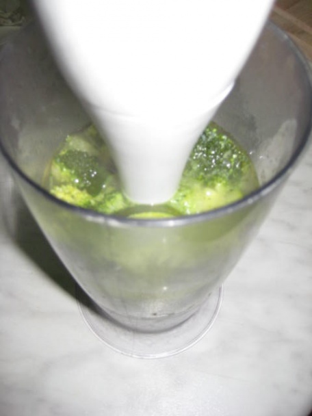 Brokolicovo-cuketová polievka (fotorecept) - obrázok 4