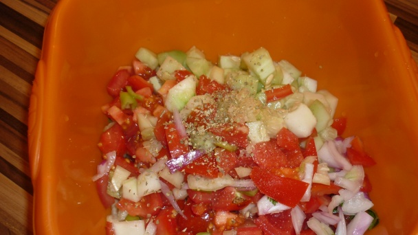 Kebab , Šopský šalát , Tzatziky :) - obrázok 10