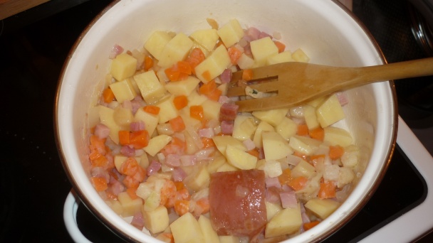 Šošovicová polievka a lá Bogar :) (fotorecept)  - obrázok 4