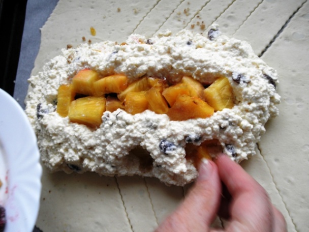 Tvarohový krokodíl v lístkovej koži (fotorecept) - obrázok 7