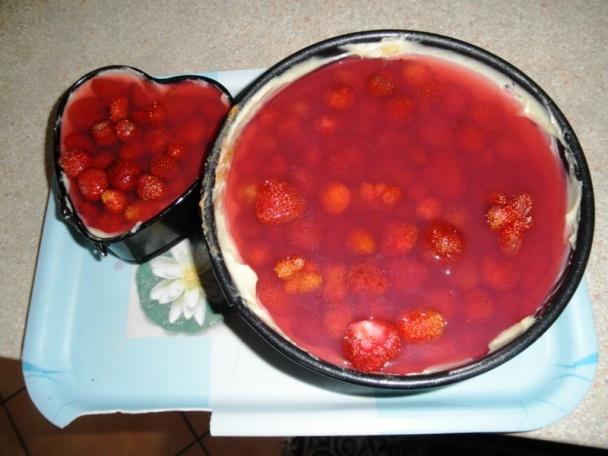 Jahodová torta -jednoduchá (fotorecept) - obrázok 6