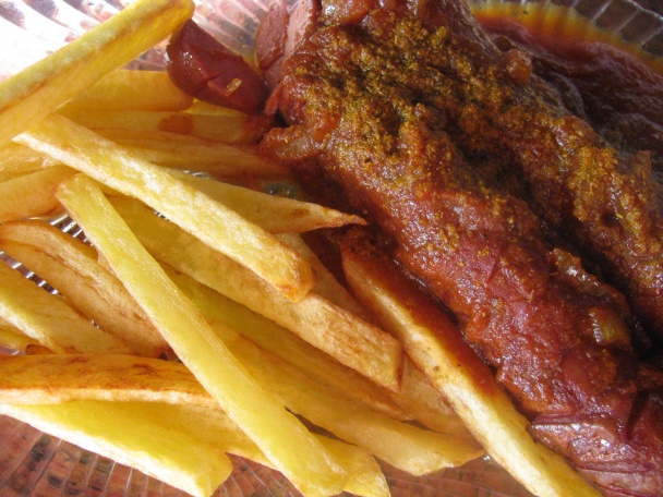 Currywurst alebo klobása v karí omáčke(fotorecept) - obrázok 4