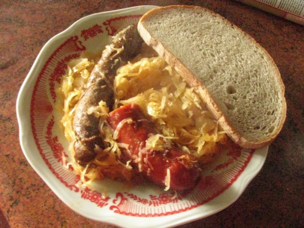 Klobása v kyslej kapuste (fotorecept) - obrázok 3