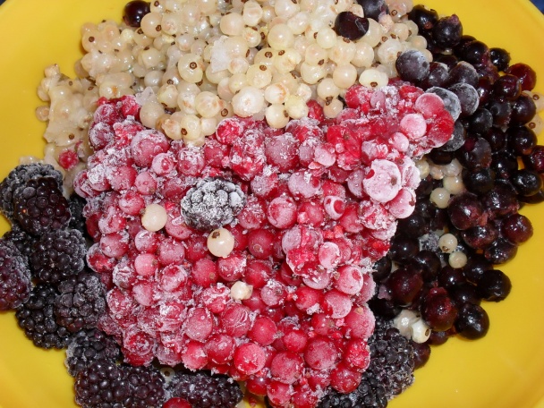 Ovocný mix-sypaný koláč - obrázok 1