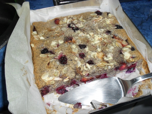 Makovo-ovocný koláč - obrázok 1