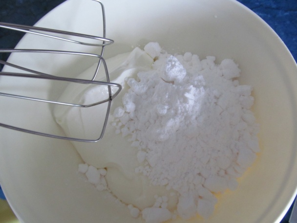 Nepečená, ale zábavná torta Mikado (fotorecept) - obrázok 3