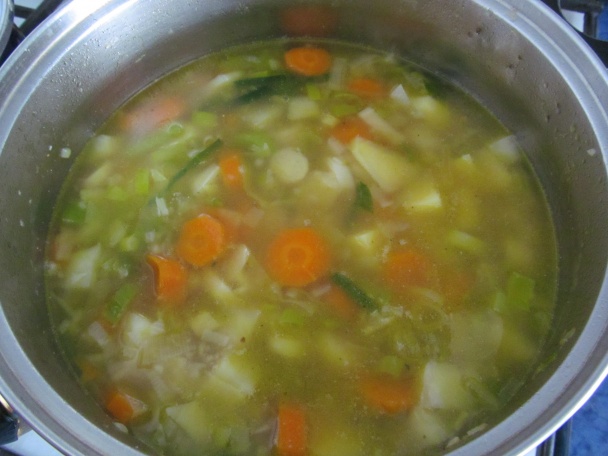 Polokrémová zeleninová polievka (fotorecept) - obrázok 3