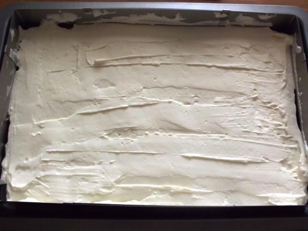 Banánový zákusok s mascarpone - obrázok 6