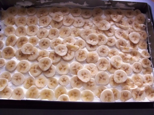 Banánový zákusok s mascarpone - obrázok 7