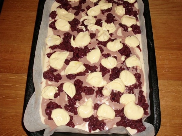 Mamkin farebný koláč (fotorecept) - obrázok 15