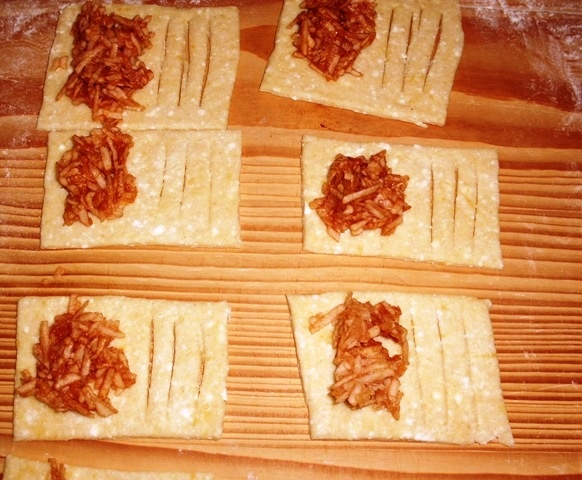 Jablkové koláčiky z tvarohového cesta (fotorecept) - obrázok 7