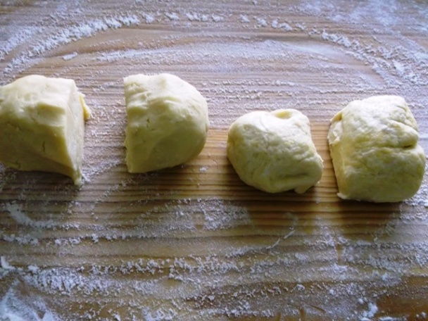 Tvarohovo-marhuľové kocky z domáceho lístkového cesta (fotorecept) - obrázok 6