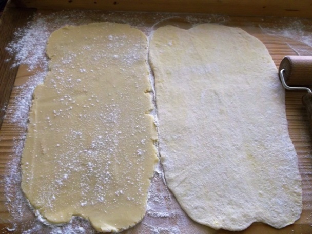 Tvarohovo-marhuľové kocky z domáceho lístkového cesta (fotorecept) - obrázok 7