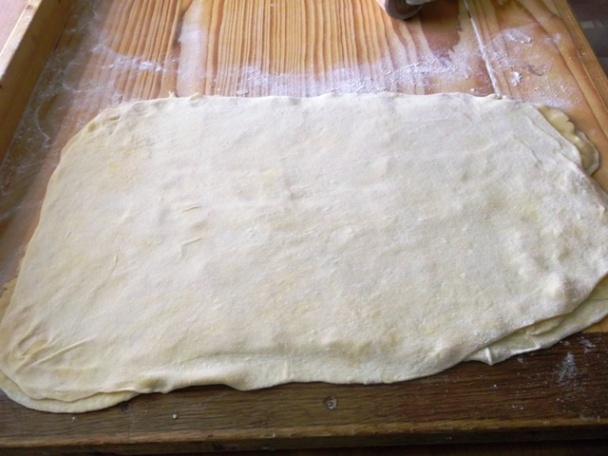 Tvarohovo-marhuľové kocky z domáceho lístkového cesta (fotorecept) - obrázok 9