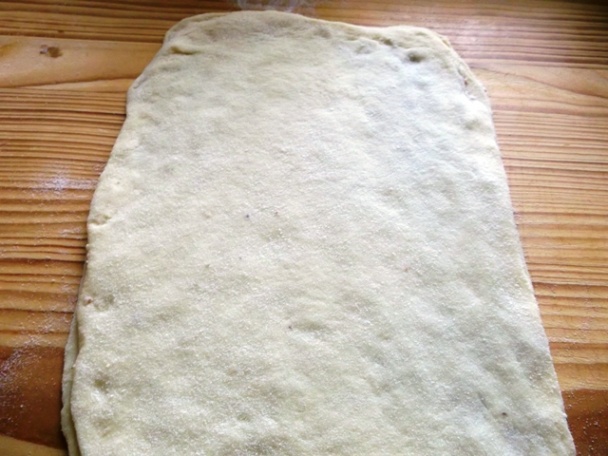 Orechová bábovka z kysnutého cesta (fotopostup) - obrázok 8