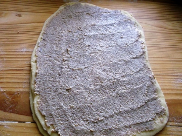 Orechová bábovka z kysnutého cesta (fotopostup) - obrázok 9