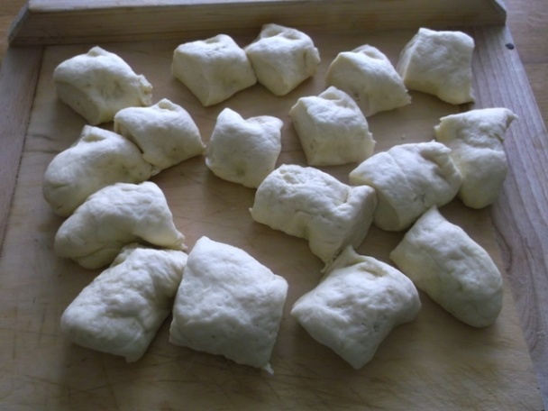 Žemle plnené údeným mäsom (fotorecept) - obrázok 4