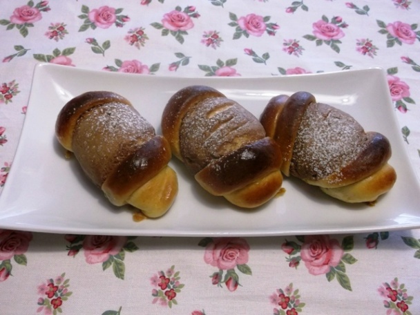 Dvojfarebné rohlíčky z cesta na Conchas (fotorecept) - obrázok 16