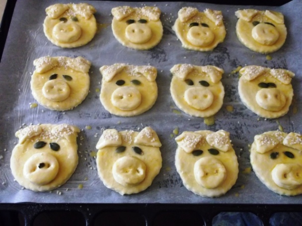 Zemiakovo-tvarohovo-syrové prasiatka - obrázok 6