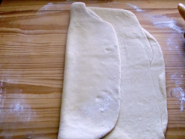 Orechové koláče z kysnutého lístkového cesta (fotorecept) - obrázok 9