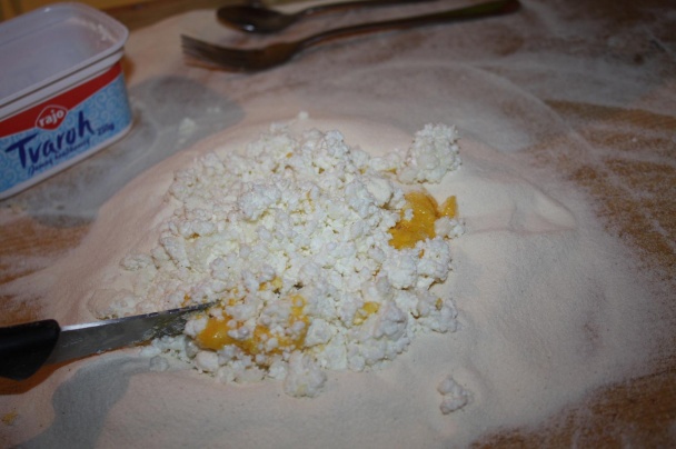 Tvarohové ravioli so slivkami (fotorecept) - obrázok 2