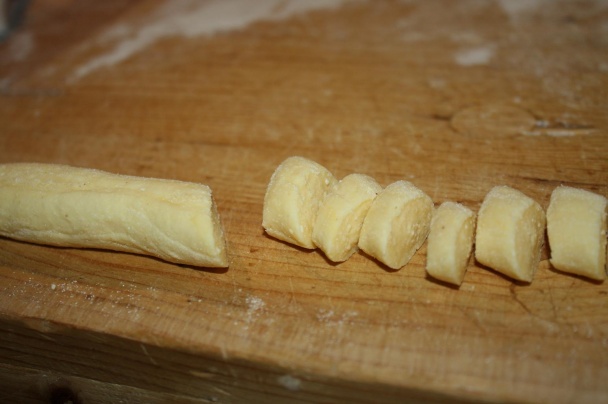 Tvarohové ravioli so slivkami (fotorecept) - obrázok 11