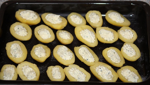 Pečené zemiaky plnené bryndzovou penou (fotorecept) - obrázok 3