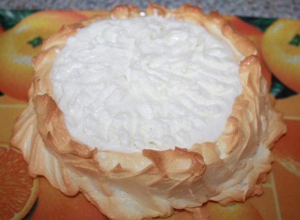 Snehová torta s tvarohom a ovocím (fotorecept) - obrázok 9