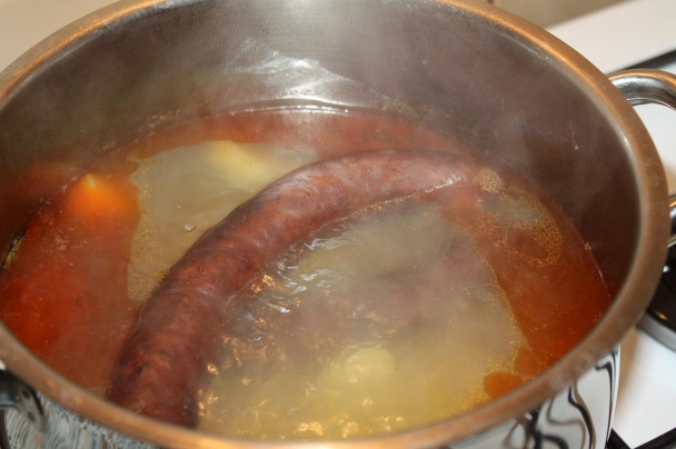 Klobásová omáčka s kôprom (fotorecept) - obrázok 1