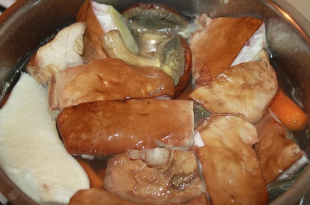 Nedeľná hubová polievka (fotorecept) - obrázok 2