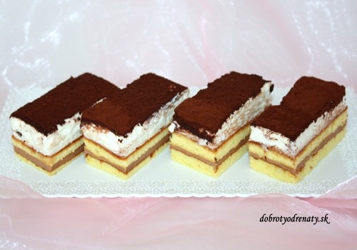 Šľahačkové rezy s vaječným likérom (fotorecept) - obrázok 8