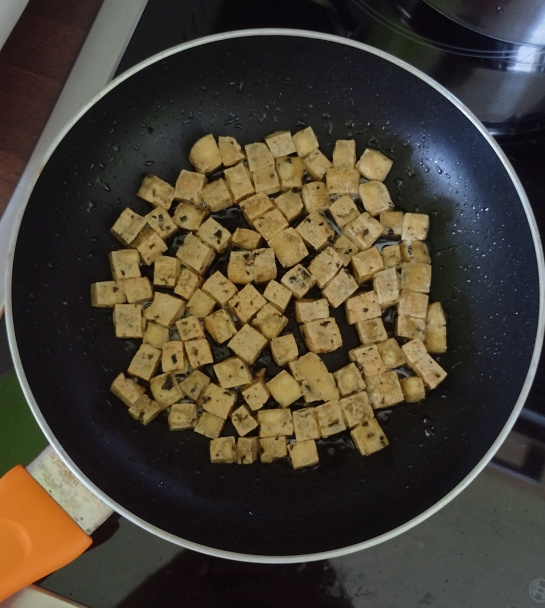 Cestovinovo-cuketový šalát s tofu a kukuricou - obrázok 1