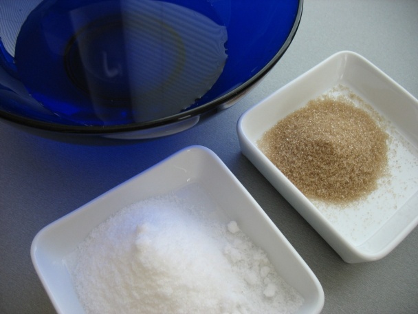 Grilované kuracie srdiečka na bagete s omáčkou   - obrázok 1