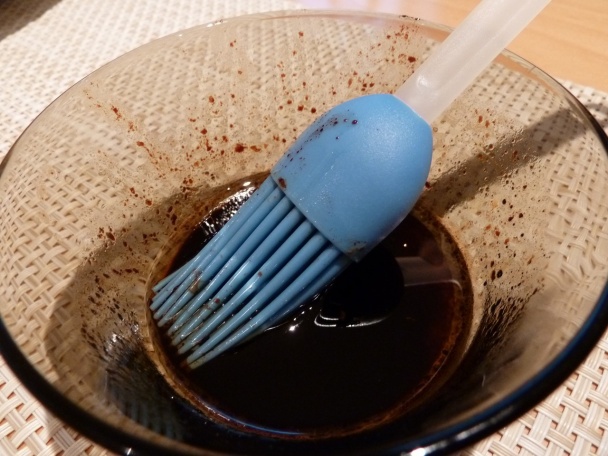 Grilované údené s ananásovou salsou - obrázok 1