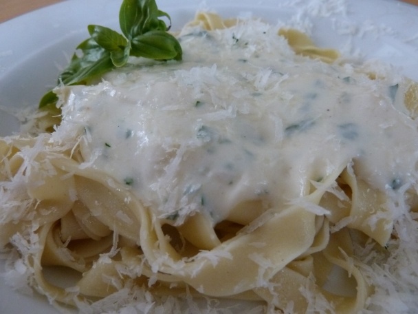 Fettuccine so špargľovým krémom  - obrázok 4