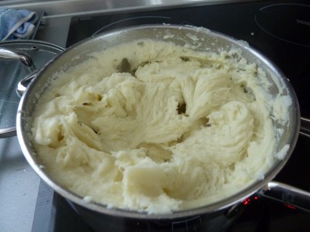 Kačacie prsia na brusnicovej omáčke so zemiakovým pyré (fotorecept) - obrázok 4