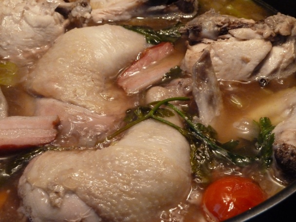 Kurča a la bažant a šťuchané zemiaky s pečeným cesnakom (fotorecept) - obrázok 1