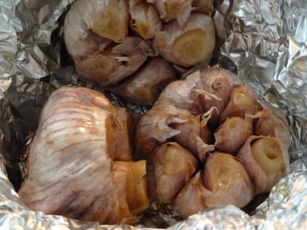 Kurča a la bažant a šťuchané zemiaky s pečeným cesnakom (fotorecept) - obrázok 5