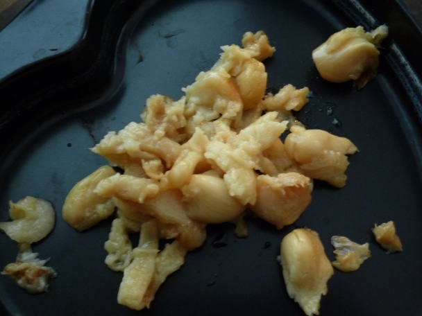 Kurča a la bažant a šťuchané zemiaky s pečeným cesnakom (fotorecept) - obrázok 6