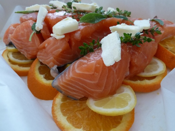 Losos na citrusoch so zemiakovým a mrkvovým pyré s citrónovým  tymiánom (fotorecept) - obrázok 1