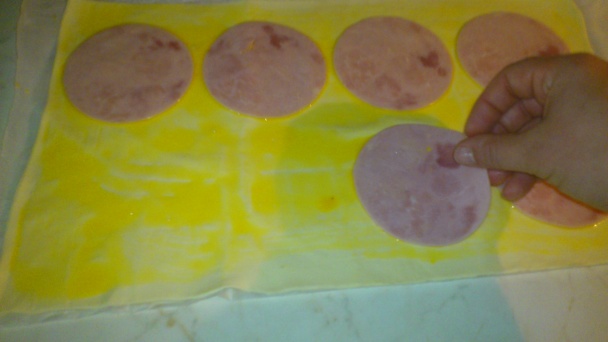 Osie hniezda na slano - obrázok 3