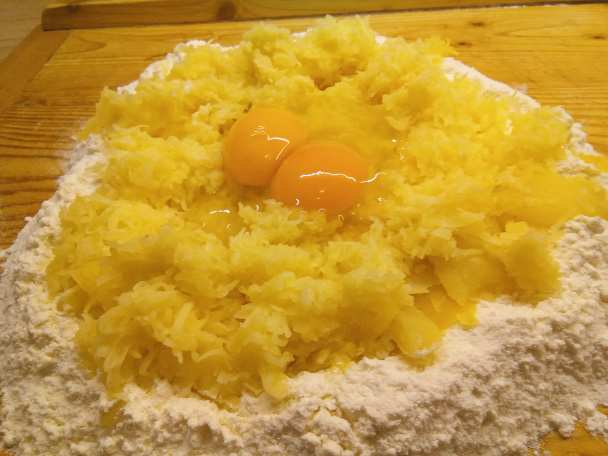 Erteplové (zemiakové) krupicové tašky (fotorecept) - obrázok 2