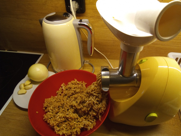 Oškvarková nátierka (fotorecept) - obrázok 1