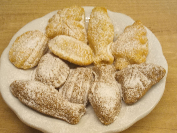 Vianočné pečivo - medvedie labky - obrázok 2